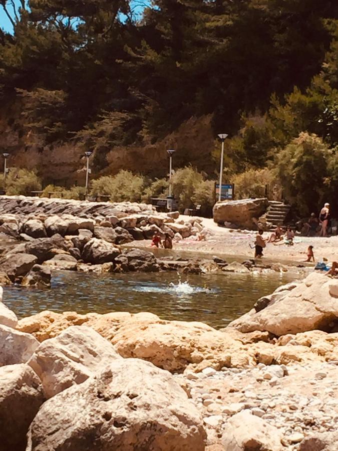 200M De La Plage ,3Mn Du Port A 50M Du Centre Ville Кари Ле Рует Екстериор снимка